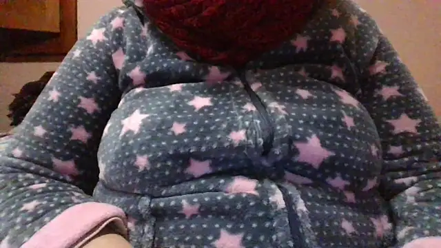 Snapshot of maria38xxx chatting on December 30, 2024, 7:53 pm maria38xxx online show from December 30, 2024, 7:53 pm