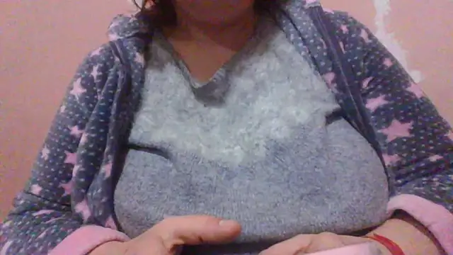 Snapshot of maria38xxx chatting on January 7, 2025, 2:42 am maria38xxx online show from January 7, 2025, 2:42 am