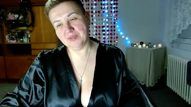 Annet1912 online show from February 2, 2025, 8:51 pm