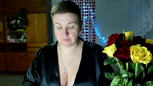 Annet1912 online show from February 4, 2025, 6:27 pm