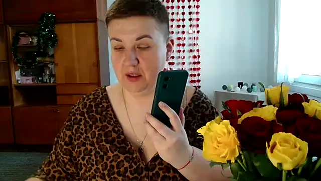 Annet1912 online show from February 5, 2025, 9:36 am