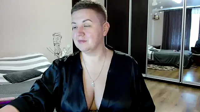 Annet1912 online show from September 9, 2025, 7:19 am