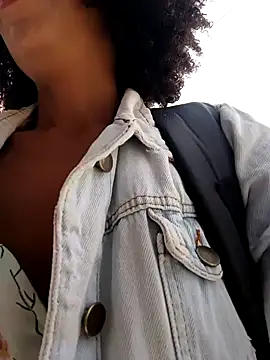 BlairSamy online show from December 12, 2024, 7:04 pm