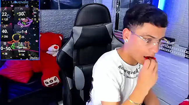 salvadorgomezx online show from January 10, 2025, 7:35 am