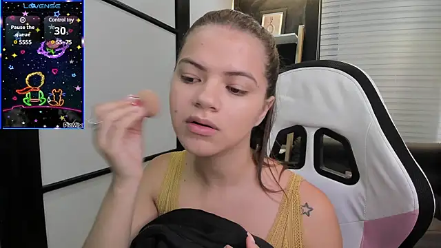 PaigeJayden online show from February 18, 2025, 1:55 pm