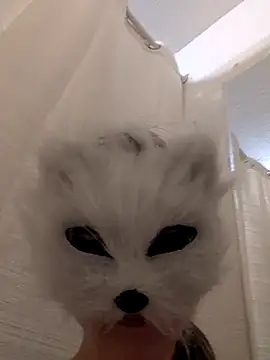 kleinelea123 online show from March 18, 2025, 9:52 am