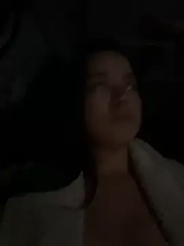 rebeccaareys online show from April 8, 2026, 11:37 pm