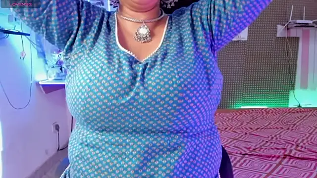 Gulabi Queen online show from March 1, 2025, 6:46 am