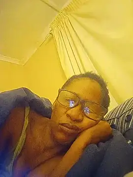 bustybillies online show from July 22, 2026, 4:37 am