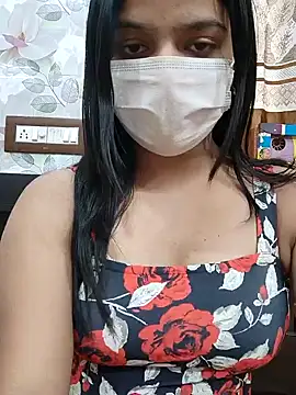 Snapshot of Myloveurvi chatting on January 13, 2025, 11:08 am Myloveurvi online show from January 13, 2025, 11:08 am