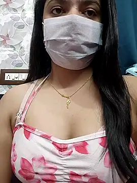 Snapshot of Myloveurvi chatting on October 21, 2025, 8:48 am Myloveurvi online show from October 21, 2025, 8:48 am