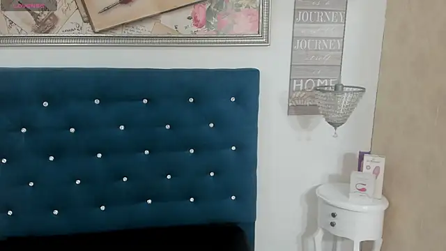 sofiaclauss online show from February 21, 2025, 5:02 am