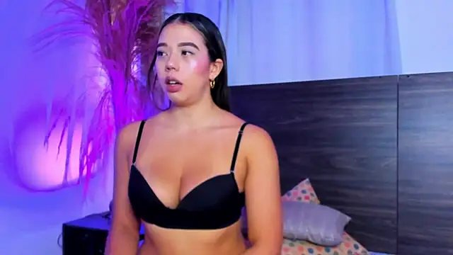 Martina Miiller online show from February 1, 2025, 12:58 pm