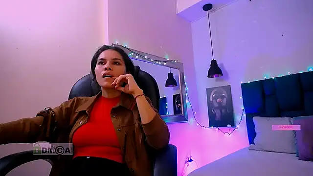 natasha  jackson online show from January 15, 2025, 11:43 am