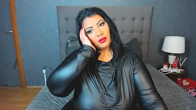 AmyCubes online show from October 5, 2025, 3:49 am