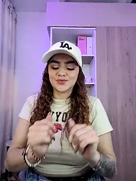 Lu perez online show from June 2, 2026, 1:13 pm