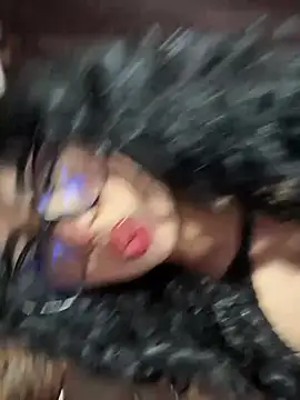 Snapshot of G_Poseidon_y_Cloe chatting on February 1, 2026, 11:03 pm G Poseidon y Cloe online show from February 1, 2026, 11:03 pm