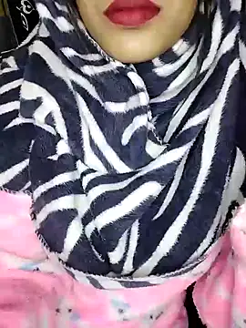 Snapshot of Sreya213 chatting on December 22, 2024, 4:38 pm Sreya213 online show from December 22, 2024, 4:38 pm