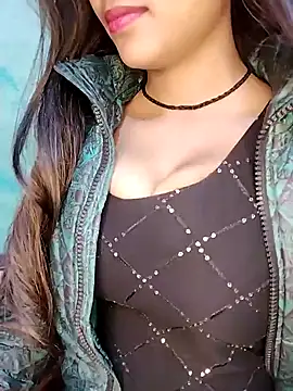 Snapshot of Sreya213 chatting on January 6, 2025, 10:24 am Sreya213 online show from January 6, 2025, 10:24 am