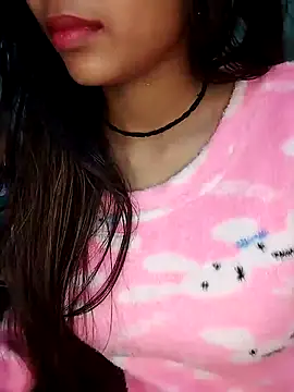 Snapshot of Sreya213 chatting on January 11, 2025, 6:44 pm Sreya213 online show from January 11, 2025, 6:44 pm