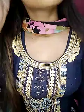 Snapshot of Sreya213 chatting on January 30, 2025, 8:53 pm Sreya213 online show from January 30, 2025, 8:53 pm