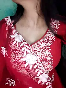 Snapshot of Sreya213 chatting on October 15, 2025, 6:02 am Sreya213 online show from October 15, 2025, 6:02 am