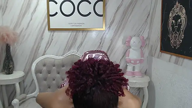 Violeth b online show from February 7, 2025, 3:41 pm