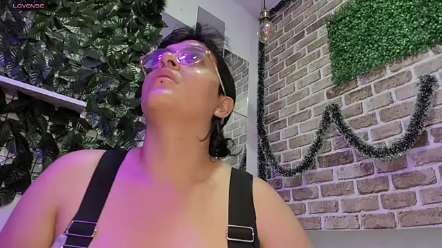 Snapshot of kory_mansson chatting on February 26, 2025, 8:00 pm kory mansson online show from February 26, 2025, 8:00 pm