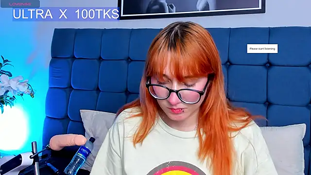 Snapshot of sofia218 chatting on February 4, 2025, 2:32 pm sofia218 online show from February 4, 2025, 2:32 pm