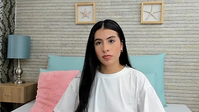 IssabellaLopez online show from December 3, 2024, 7:55 pm