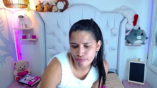 Alison Wiley online show from March 11, 2026, 6:47 pm