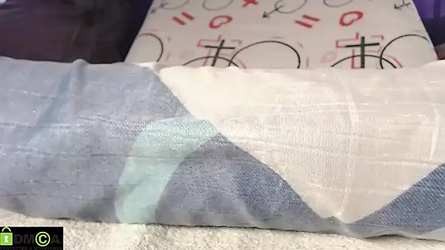 mikellwilliams10 online show from January 19, 2025, 2:06 pm