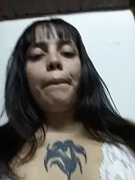 lucylovles online show from July 28, 2026, 11:58 pm