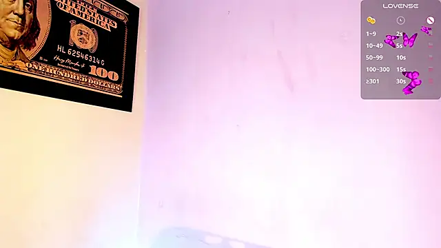 Snapshot of Crystal_channel1 chatting on February 25, 2025, 12:25 am Crystal channel1 online show from February 25, 2025, 12:25 am