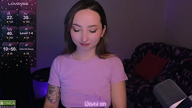 Snapshot of wow_susan chatting on December 8, 2024, 3:10 am wow susan online show from December 8, 2024, 3:10 am