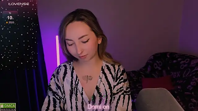 Snapshot of wow_susan chatting on January 5, 2025, 4:14 am wow susan online show from January 5, 2025, 4:14 am