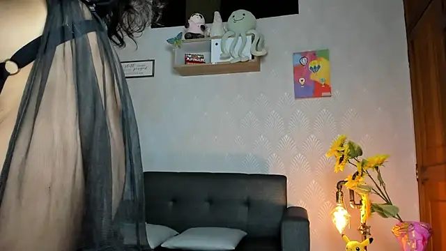Alaia Love77 online show from May 8, 2026, 10:59 pm