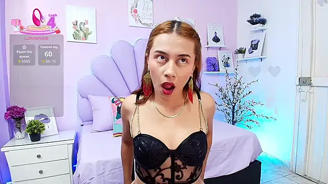 Snapshot of HannaPretthy chatting on September 10, 2025, 11:43 am HannaPretthy online show from September 10, 2025, 11:43 am