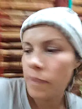 Snapshot of amazonafit_ chatting on December 20, 2025, 9:00 pm amazonafit online show from December 20, 2025, 9:00 pm