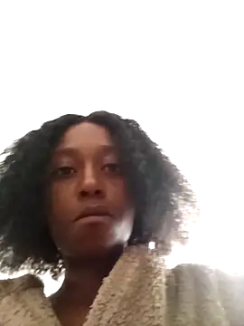 02Boitybaby online show from October 14, 2025, 8:37 am