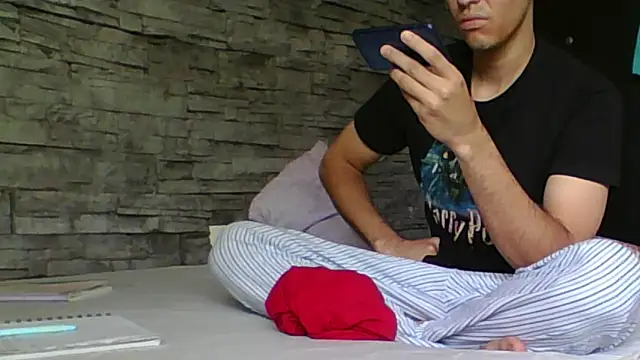 Snapshot of Sexylatin64 chatting on April 18, 2026, 12:53 pm Sexylatin64 online show from April 18, 2026, 12:53 pm