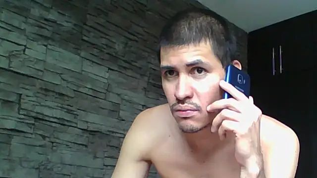 Snapshot of Sexylatin64 chatting on May 17, 2026, 2:24 pm Sexylatin64 online show from May 17, 2026, 2:24 pm