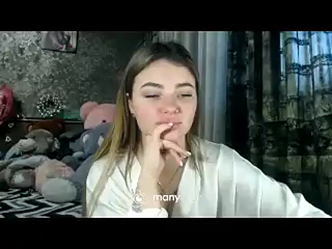 BonnyShy online show from February 9, 2025, 2:18 pm