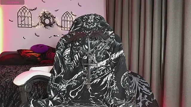 Snapshot of Devil_s_bride chatting on February 28, 2026, 2:18 pm Devil s bride online show from February 28, 2026, 2:18 pm