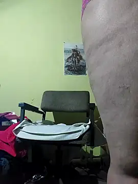 GoddessLorenaTheeSiren online show from October 5, 2025, 3:27 am