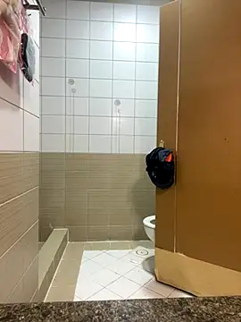 Snapshot of Layla-daloua chatting on November 30, 2025, 10:36 pm Layla-daloua online show from November 30, 2025, 10:36 pm