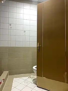 Snapshot of Layla-daloua chatting on January 10, 2026, 11:12 am Layla-daloua online show from January 10, 2026, 11:12 am