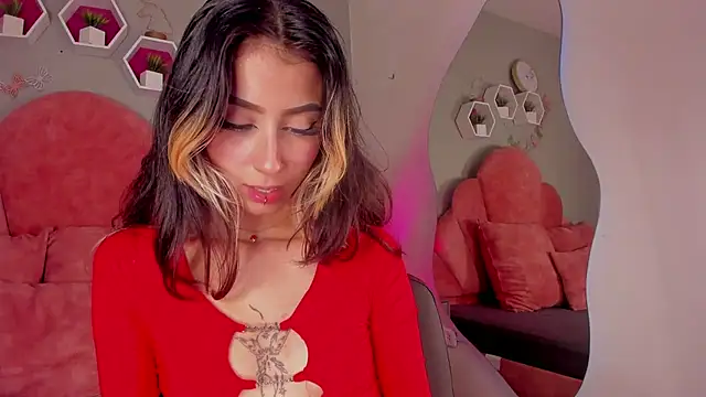 ParisFox  online show from January 21, 2025, 11:13 pm