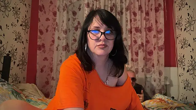 Snapshot of StellarTeam chatting on December 21, 2024, 4:46 pm StellarTeam online show from December 21, 2024, 4:46 pm