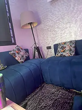 Snapshot of belquiis chatting on December 14, 2025, 8:24 pm belquiis online show from December 14, 2025, 8:24 pm